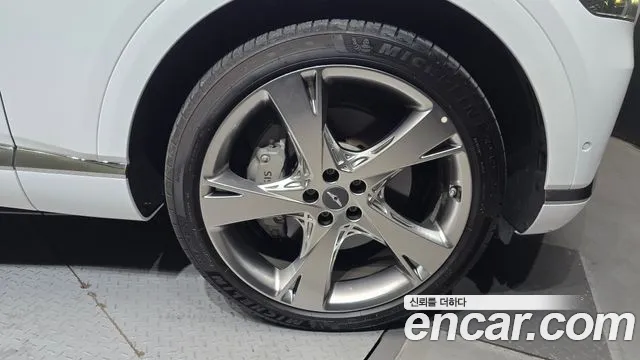 Genesis GV80 2.5T Бензин AWD — Фото автомобиля 21