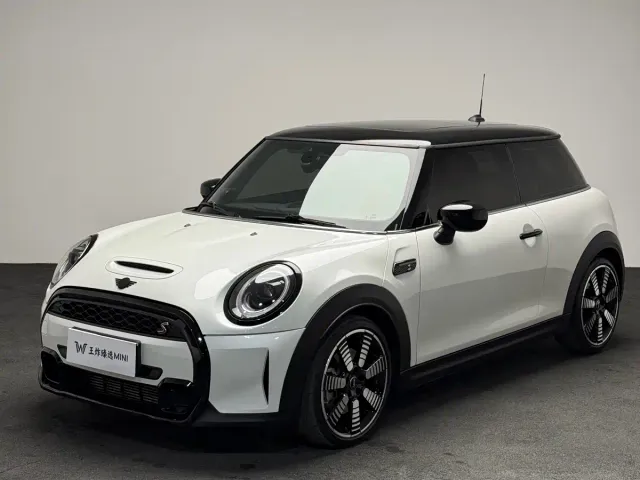 MINI Hatch — Фото автомобиля 4