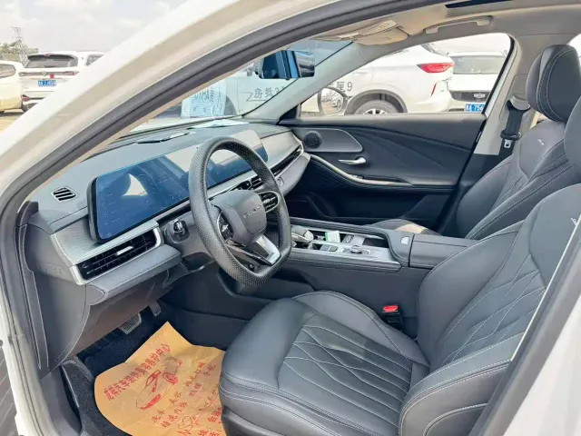 Chery Arrizo 8 — Фото автомобиля 11