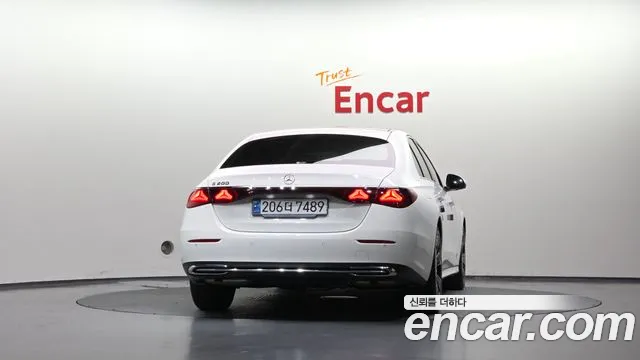 Mercedes-Benz E-Class W214 — Фото автомобиля 4