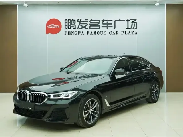 Фотография автомобиля — BMW 5 Series