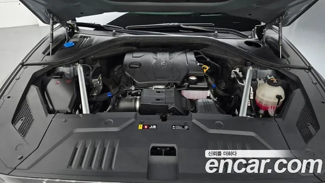 Genesis GV70 2.5T Бензин 2WD — Фото автомобиля 5