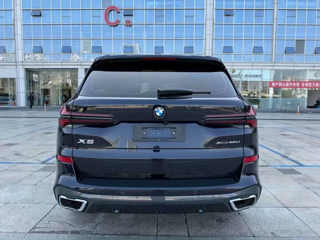 BMW X5 — Фото автомобиля 6
