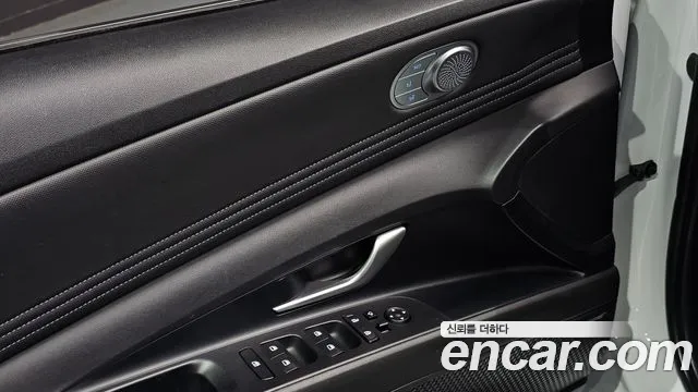 Hyundai Avante CN7 — Фото автомобиля 17