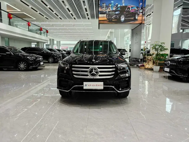 Mercedes-Benz GLS-Class — Фото автомобиля 2