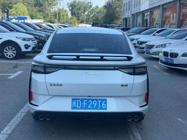 Dongfeng Yixuan — Фото автомобиля 8