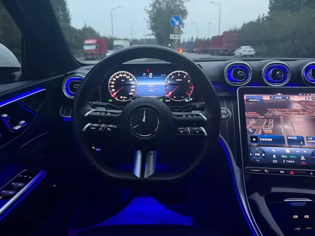 Mercedes-Benz C-Class — Фото автомобиля 10