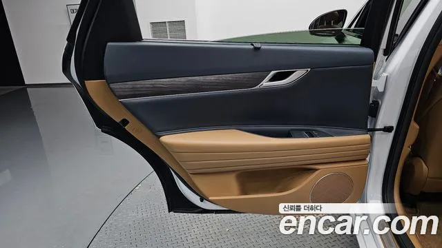 Genesis G80 RG3 — Фото автомобиля 14