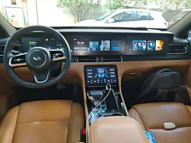 Li Auto ONE — Фото автомобиля 12