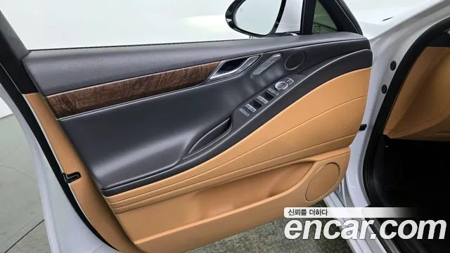 Genesis G80 Бензин 2.5 турбо AWD — Фото автомобиля 23