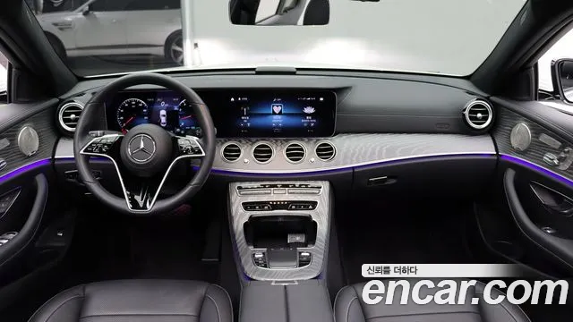 Mercedes-Benz E-Class E-класс W213 E350 4MATIC Exclusive — Фото автомобиля 9