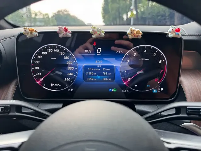 Mercedes-Benz GLC-Class — Фото автомобиля 11