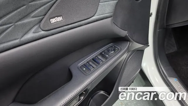 Lexus RX — Фото автомобиля 27