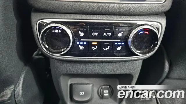 Genesis GV80 — Фото автомобиля 19