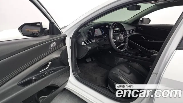 Hyundai Avante — Фото автомобиля 17