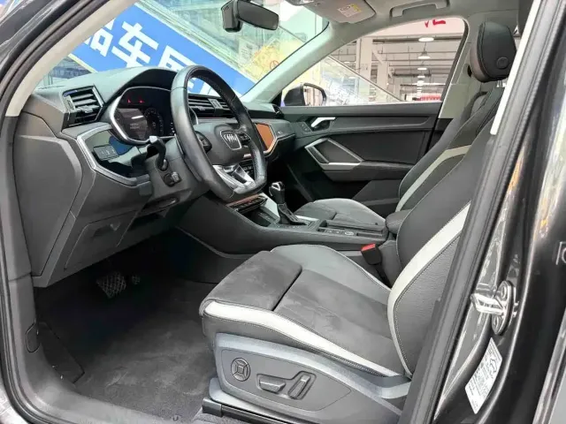 Audi Q3 — Фото автомобиля 5