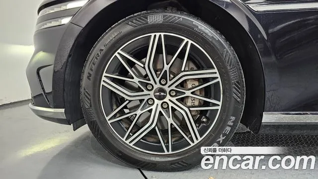 Genesis G90 RS4 — Фото автомобиля 5