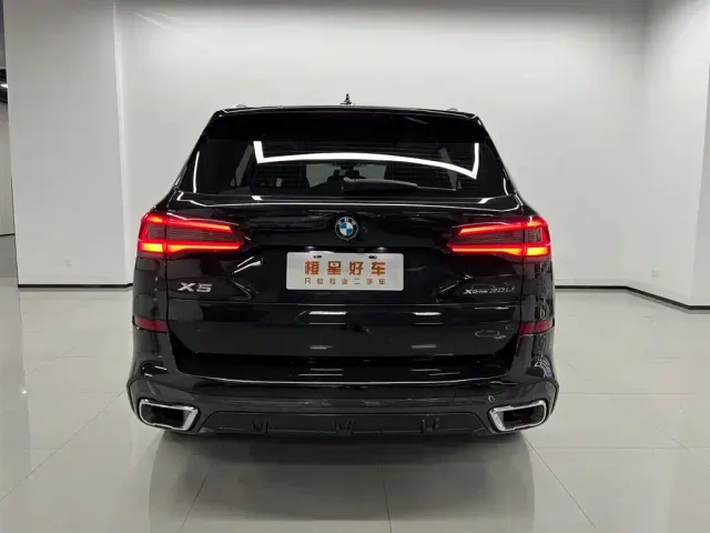 BMW X5 — Фото автомобиля 5