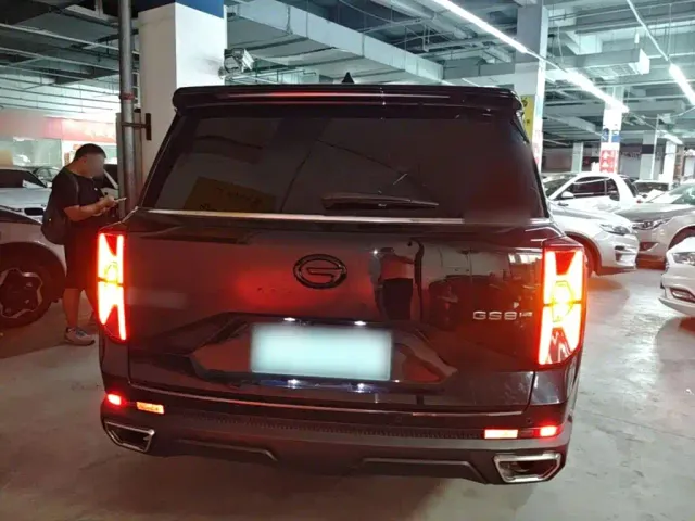 GAC Trumpchi GS8 — Фото автомобиля 5