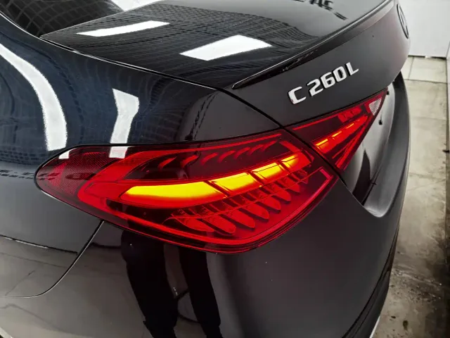 Mercedes-Benz C-Class — Фото автомобиля 9
