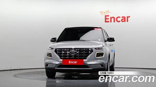 Hyundai Venue — Фото автомобиля 3