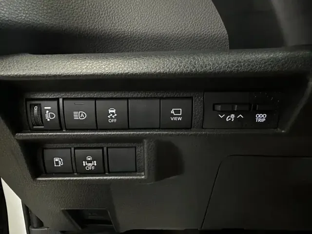 Toyota Sienna — Фото автомобиля 5