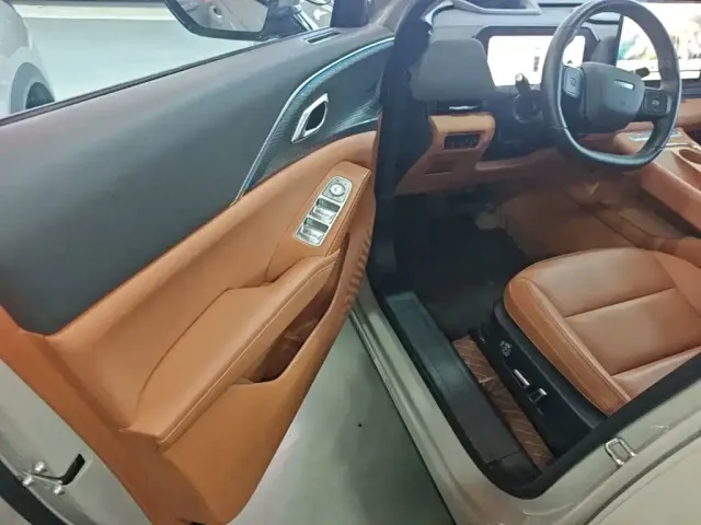 Haval Xiaolong MAX — Фото автомобиля 15