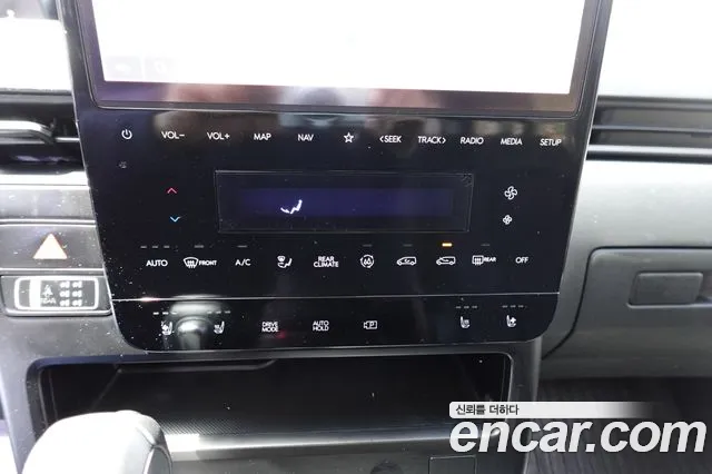 Hyundai Staria Staria Tourer 9 мест — Фото автомобиля 9