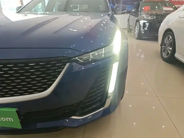 Cadillac CT5 — Фото автомобиля 23