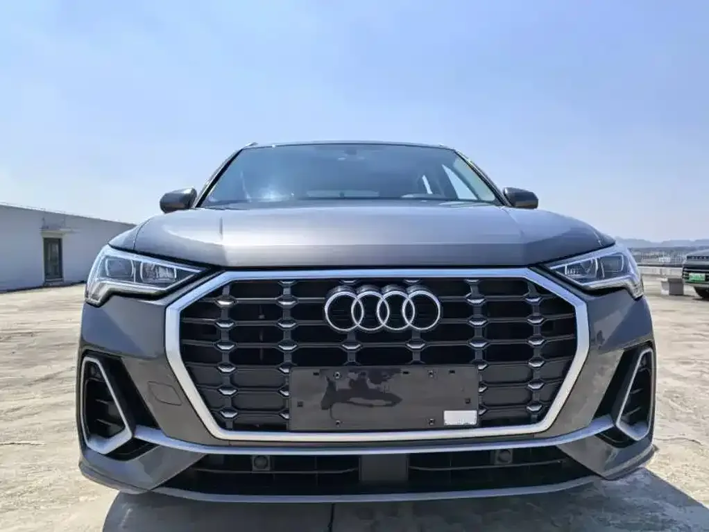 Audi Audi Q3 2022 35 TFSI Progressive Dynamic — Фото автомобиля 3