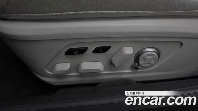Hyundai Grandeur GN7 — Фото автомобиля 26