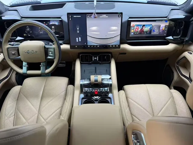 BYD FangChengBao Leopard 8 — Фото автомобиля 4