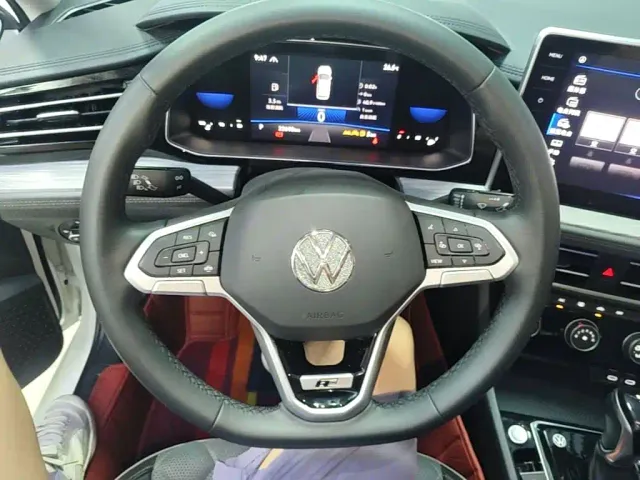 Volkswagen Sagitar — Фото автомобиля 10