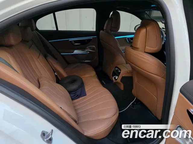 Mercedes-Benz E-Class W214 — Фото автомобиля 11