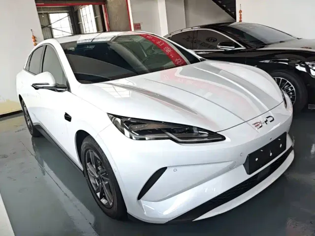 BYD Seal 06 — Фото автомобиля 3
