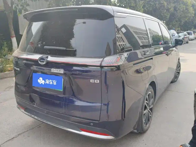 GAC Trumpchi E8 — Фото автомобиля 3