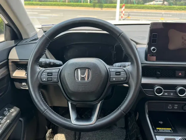 Honda CR-V — Фото автомобиля 14