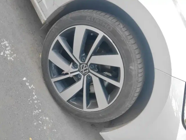 Volkswagen Sagitar — Фото автомобиля 6