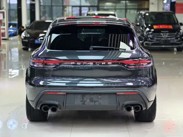 Porsche Macan — Фото автомобиля 12
