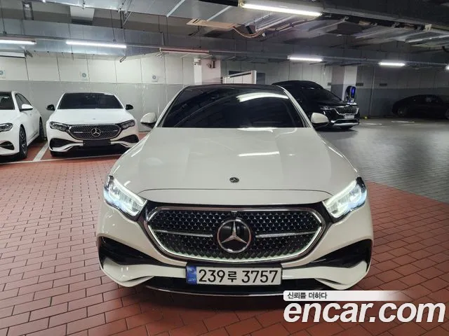 Фотография автомобиля — Mercedes-Benz E-Class W214