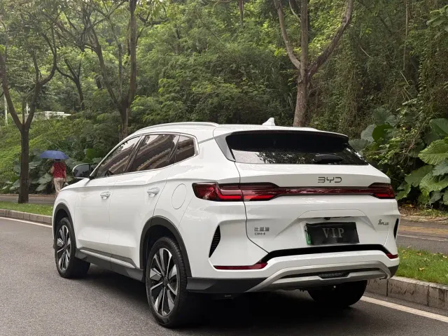 BYD Song PLUS — Фото автомобиля 13