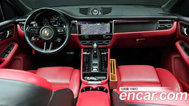 Porsche Macan — Фото автомобиля 7