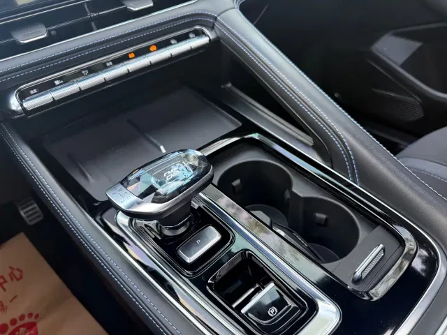 Geely Xingrui — Фото автомобиля 8