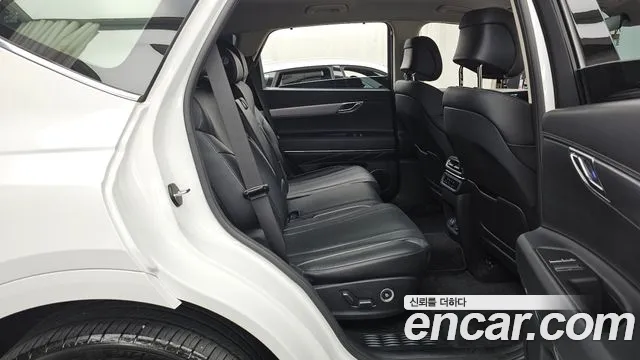 Genesis GV80 — Фото автомобиля 12