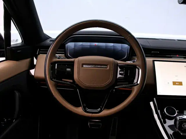Land Rover Range Rover Sport — Фото автомобиля 7