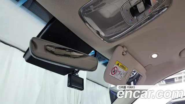 Genesis GV70 2.5T Бензин AWD — Фото автомобиля 30