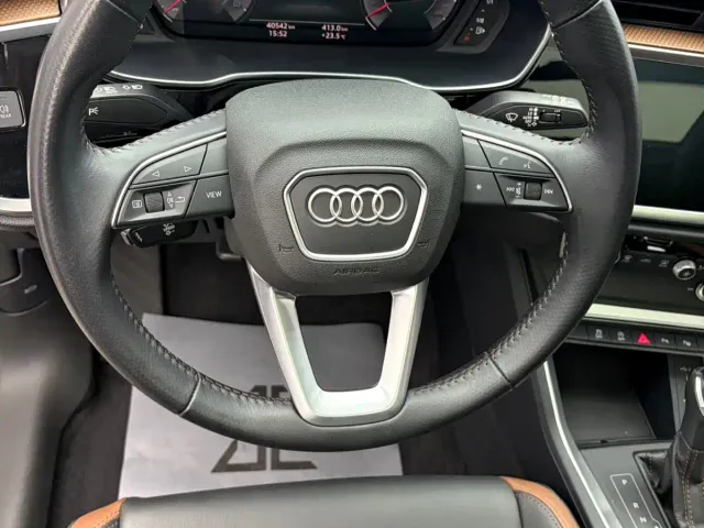 Audi Q3 — Фото автомобиля 11