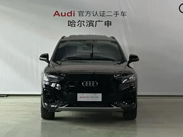 Audi Q5L — Фото автомобиля 3