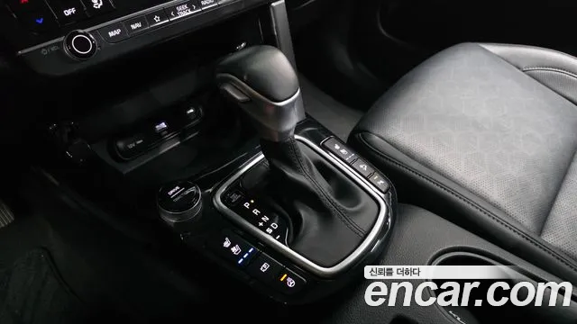 Kia Seltos — Фото автомобиля 12