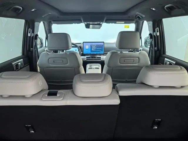 BYD FangChengBao Titanium 7 — Фото автомобиля 12